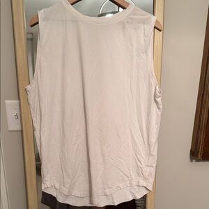 Lululemon Athletica Cream Muscle Tee - flawed